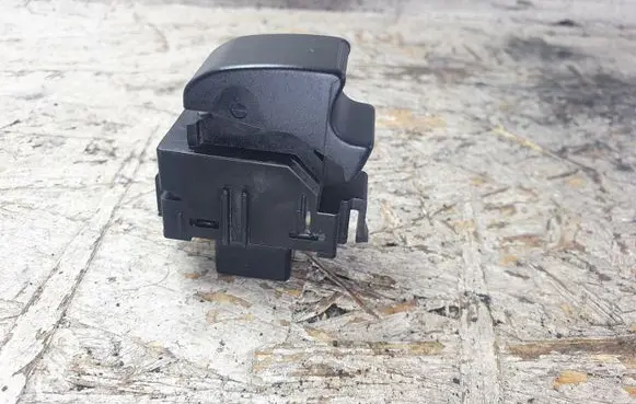 Toyota Corolla Verso E121 Electric window control switch
