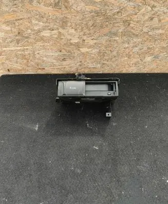Volkswagen Touareg I CD/DVD changer 1J6035111