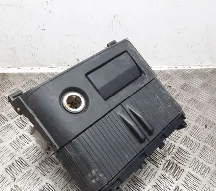 Nissan X-Trail T30 Car ashtray trim 041028