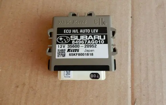 Subaru Outback Light module LCM 3560020952 40293