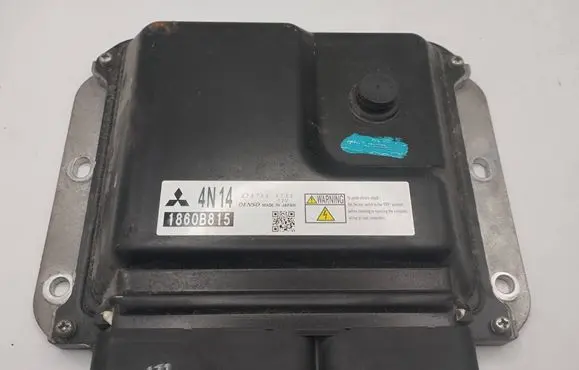 Mitsubishi Outlander Engine control unit/module 2757001733 4N14 1860B815