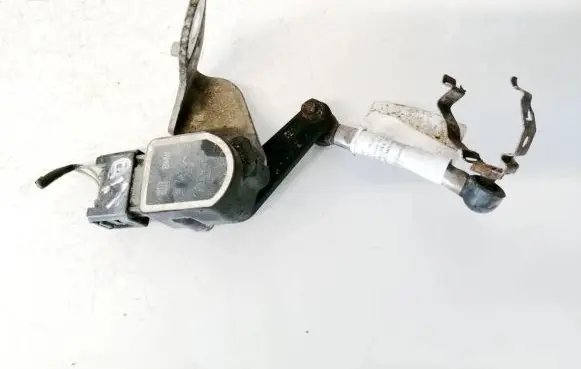 BMW X5 E70 Front height sensor lever 6785205