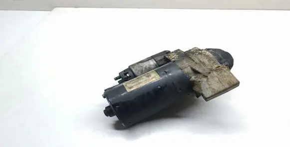 BMW 5 F10 F11 Starter motor 8581097 12418581097