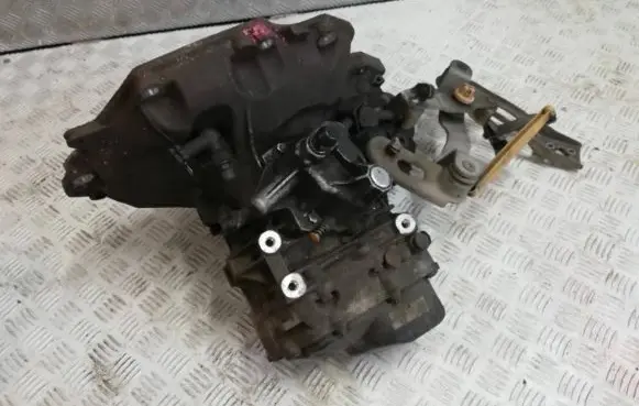 Opel Adam Power steering pump A14156359