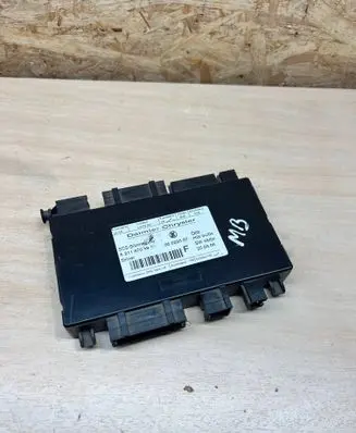 Mercedes-Benz E W211 Seat control module A2118704926 05022307