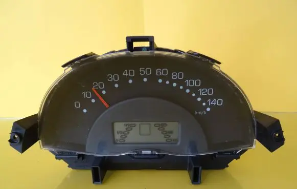 Smart ForTwo I Speedometer (instrument cluster) 110008872014