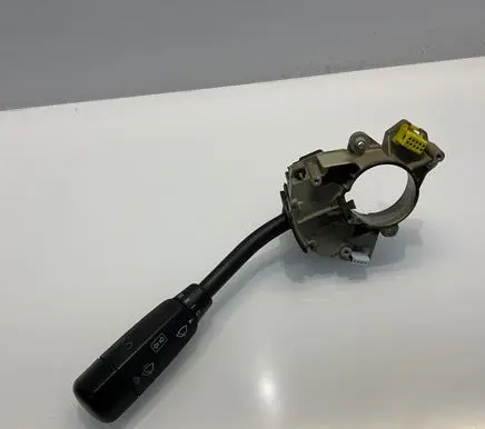 Mercedes-Benz C W203 Indicator stalk 2035450010 A2035450010