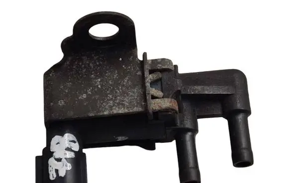 Daihatsu Copen L880 Vacuum valve 2586097201 1362002630