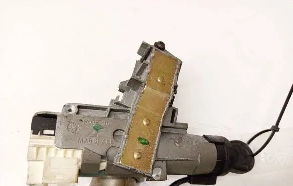 Seat Alhambra (Mk1) Ignition lock p012106