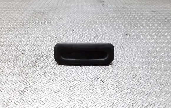 Peugeot 3008 I Tailgate opening switch 