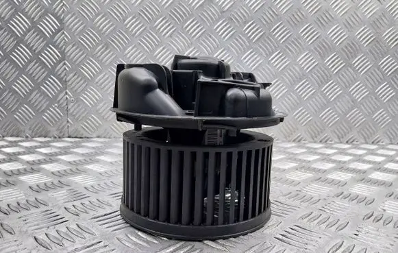 Renault Clio III Front door blower motor N103955N
