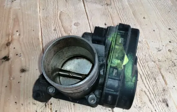 Mercedes-Benz A W168 Throttle valve A1661410125