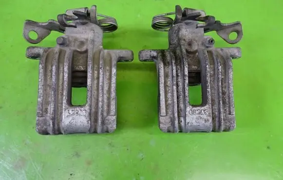 Skoda Superb B5 (3U) Rear brake caliper