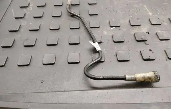 Mercedes-Benz Citan W415 Brake vacuum hose/pipe 308516732r