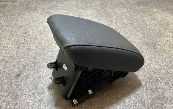 Opel Grandland X Armrest YP00057177