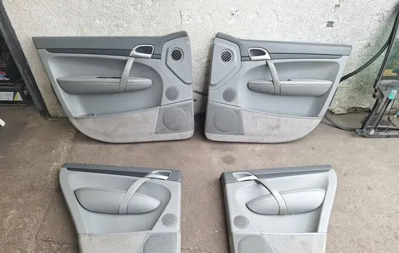 Porsche Cayenne (9PA) Front door card panel trim 7L5867011