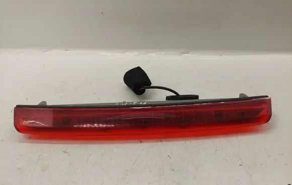 Toyota Avensis T250 Third/center stoplight 8157005090