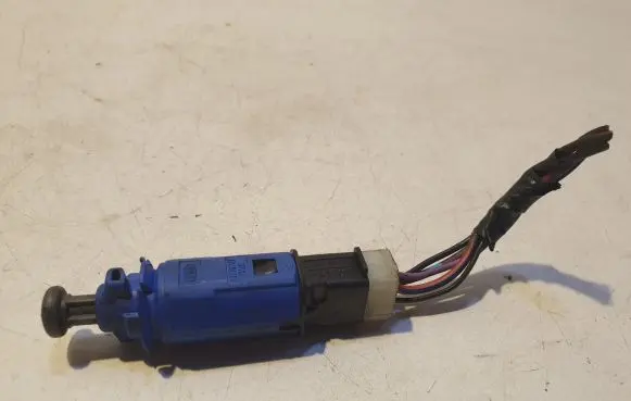 Smart ForTwo I Brake pedal sensor switch 0204771205 A4515450109