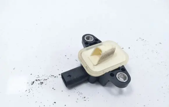 Audi A6 S6 C7 4G Airbag deployment crash/impact sensor 4H0955557