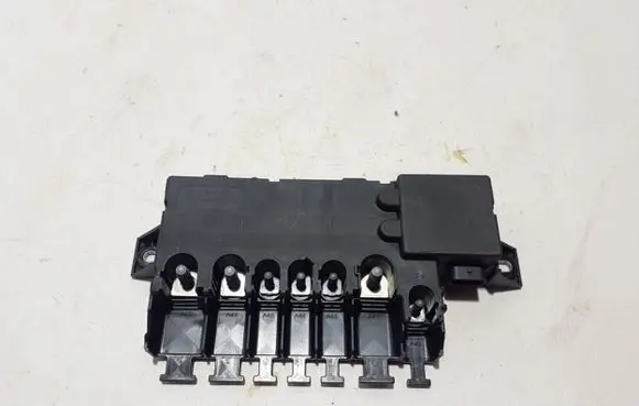 Mercedes-Benz C W206 Fuse module A2235403115