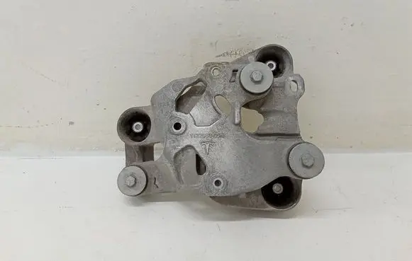 Tesla Model 3 A/C compressor mount bracket 112296800B
