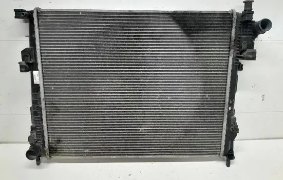 Renault Trafic II (X83) Coolant radiator 8200411166