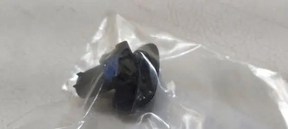 Mini One - Cooper F56 F55 Windshield washer spray nozzle 7410756
