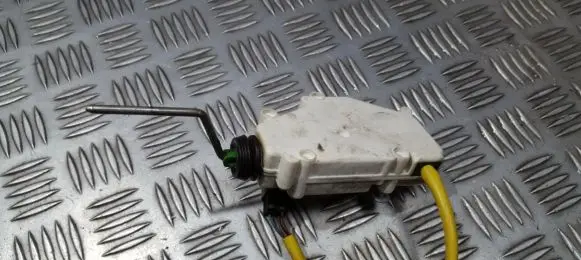 Ford Galaxy Central locking motor 7M0959775C 95VW9B241AB
