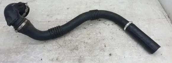 Opel Insignia B Air intake hose/pipe