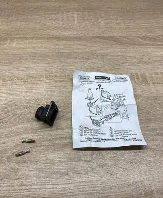 BMW 5 E39 Plug wire 827578
