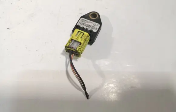 Dodge Caliber Airbag deployment crash/impact sensor P04896061AA
