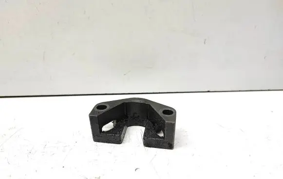 BMW X5 E70 Fuel Injector clamp holder