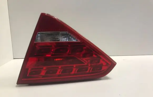Audi A5 8T 8F Tailgate rear/tail lights 8T0945094A