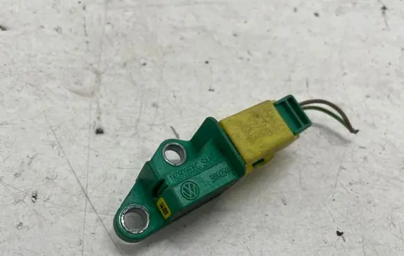 Audi A4 S4 B8 8K Airbag deployment crash/impact sensor 1K0909606C