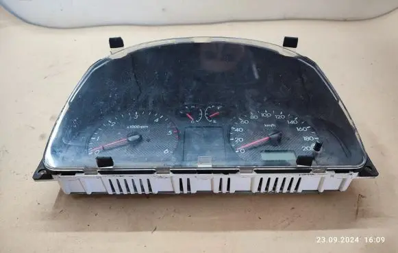 Hyundai Terracan Speedometer (instrument cluster) 94003H1300