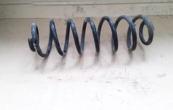 Volkswagen Golf VI Rear coil spring NOCODE