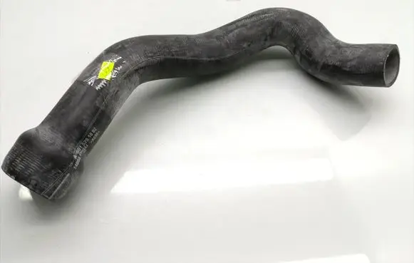 Intercooler hose/pipe