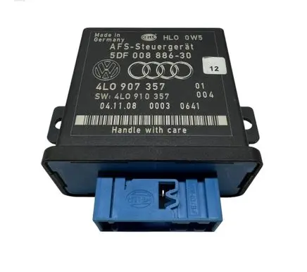 Audi Q7 4L Light module LCM 4L0907357