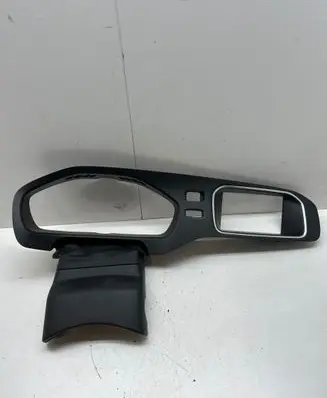 Volvo V40 Other sill/pillar trim element 31393107