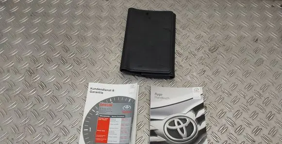 Toyota Aygo AB40 Owners service history hand book 