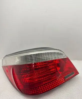 BMW 5 E60 E61 Rear/tail lights 7165737
