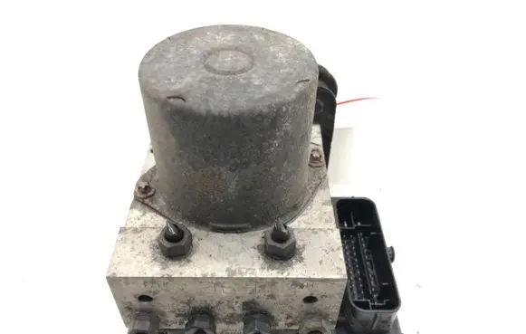 Audi A4 S4 B8 8K ABS Pump 8K0907379AA