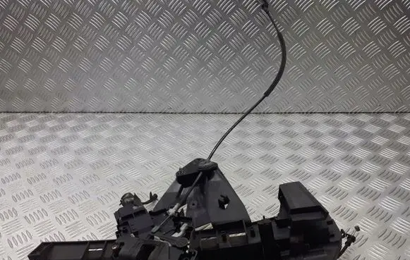 Ford Focus C-MAX Front door lock