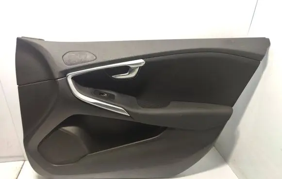 Volvo V40 Front door card panel trim 1319933