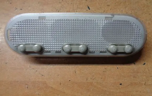 Nissan Note (E12) Rear seat light