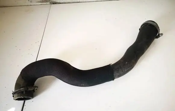 Ford Focus Intercooler hose/pipe av616k863hf av61-6k863-hf