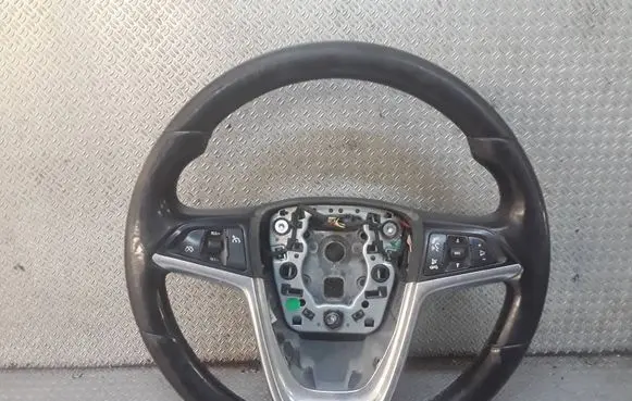 Opel Insignia A Steering wheel 13316547