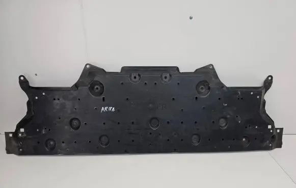 Center/middle under tray cover