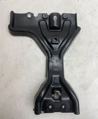Volkswagen Tiguan Radiator support slam panel bracket 5N0805567E