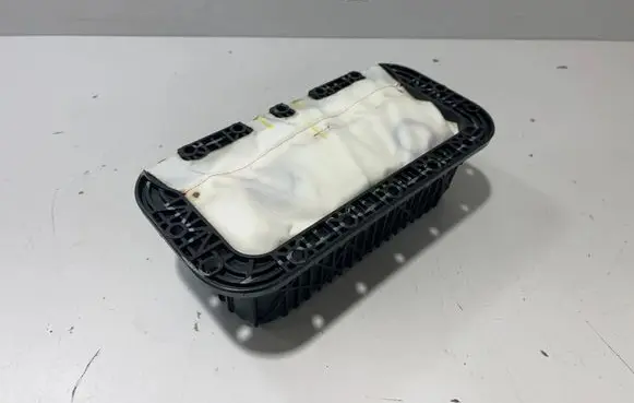 BMW X4 G02 Passenger airbag 9366384